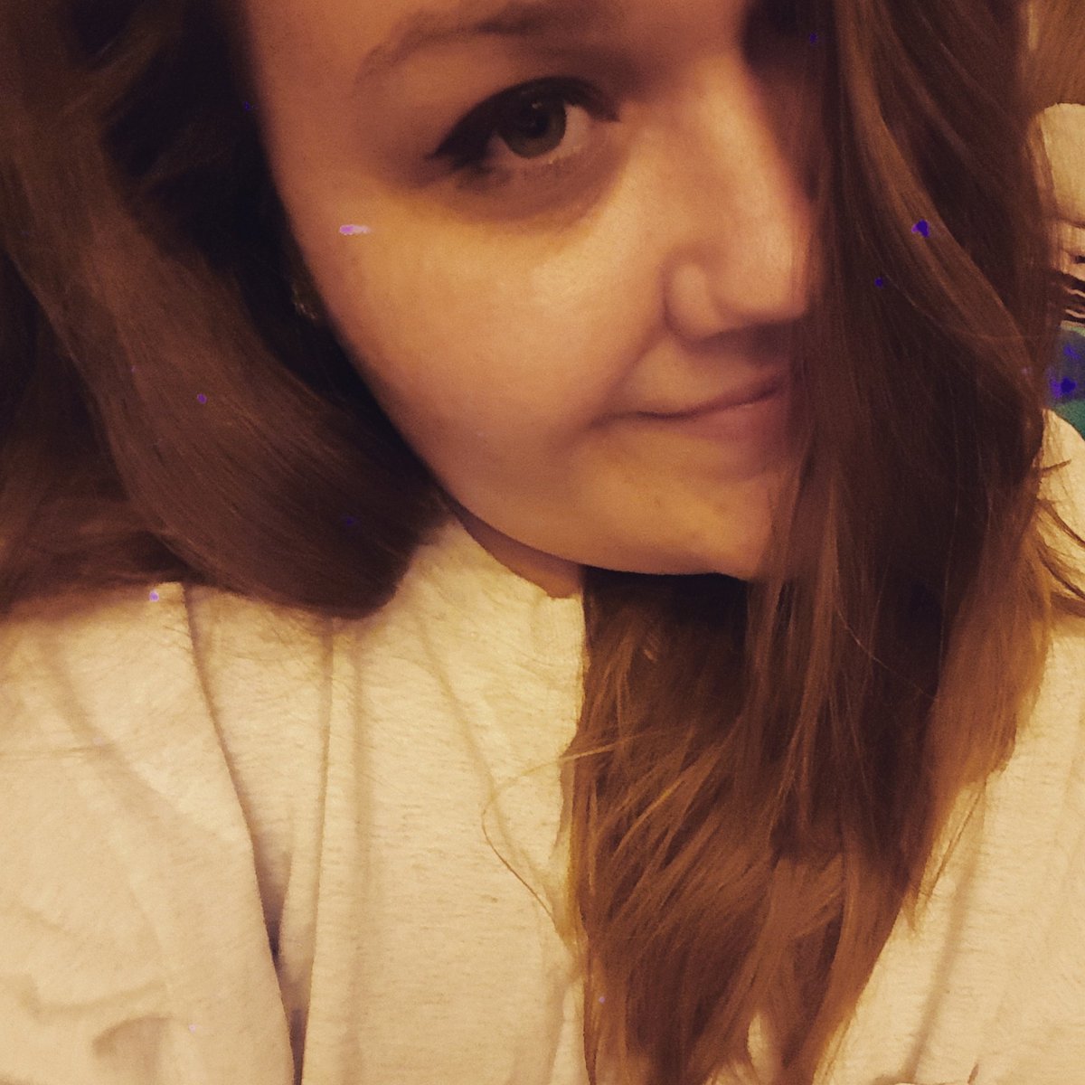 sweetbabyjayyy's tweet photo. I don't know why but I really like this picture of me. #DaddysShirt https://t.co/imOPsYpV0a