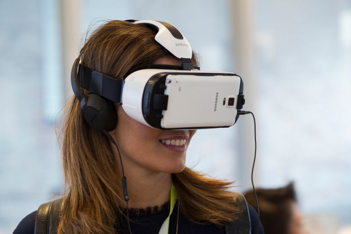 DLDConference's tweet image. How Augmented Reality could take over the world dld.co/articles/augme…
Read more at #DLDMagazine