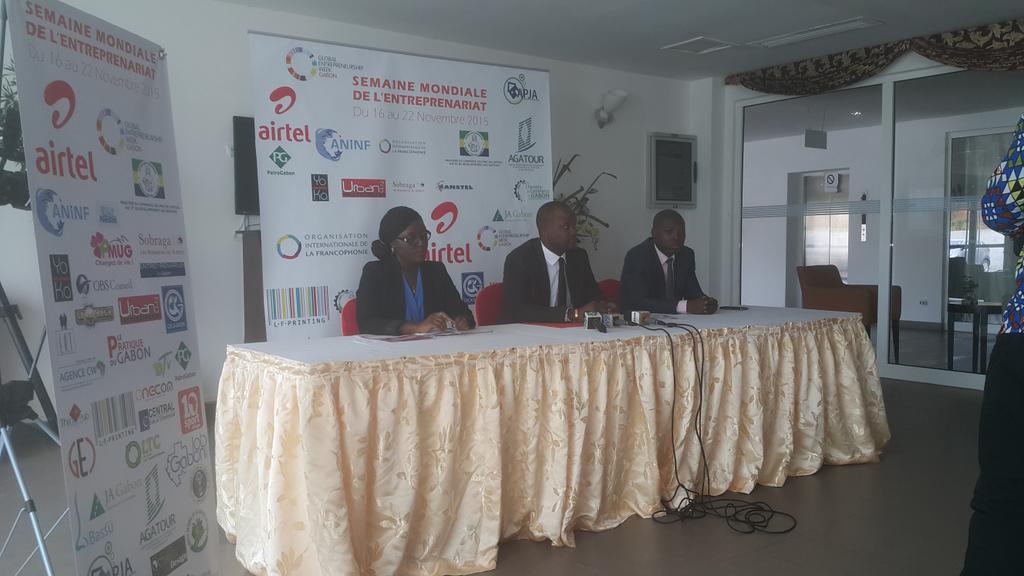 gewgabon's tweet photo. Conference de presse Gew Gabon 2015. Mise sur ton talent https://t.co/J8a99uijP3