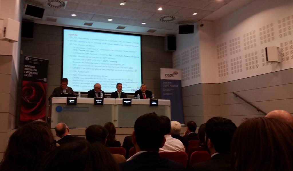 UPC_School's tweet photo. RT @amtu_cat: El director de l'#ATMBCN fa l'obertura de la jornada "La Alianza Open Standard for PT" @UPC_School https://t.co/OA77mdu136