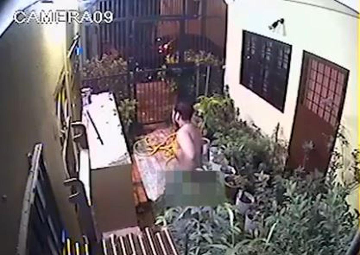 Embedded image permalink