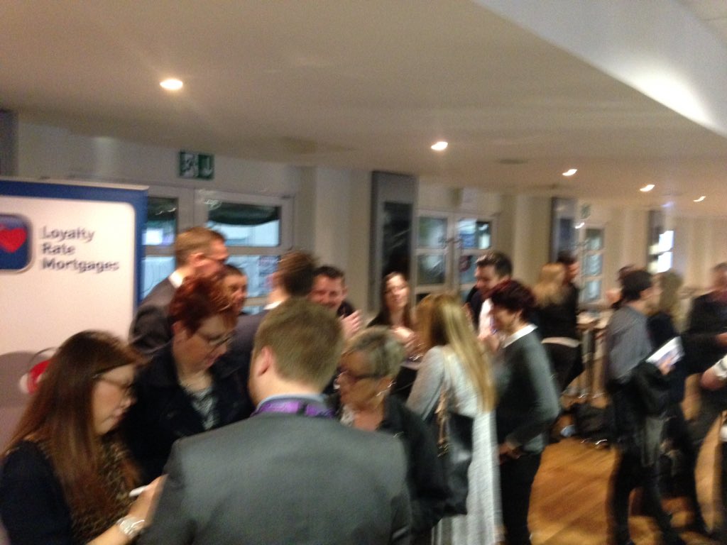 jeffwatson8's tweet photo. The Marketplace is buzzing - 5 minutes to go to start of #BMRoadshow2015 in Towcester https://t.co/3fzyksXLWo