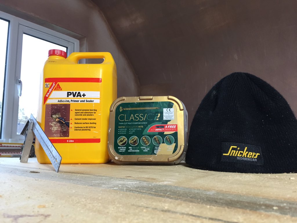 UKTommysYard's tweet photo. #ABuildersLife Thanks to all our sponsors for the show @SnickersWw_UK @everbuild @TIMco_tweets coming soon https://t.co/j9lcZXpcIY