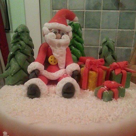 Christmas is coming, don't forget your cakes for Christmas x