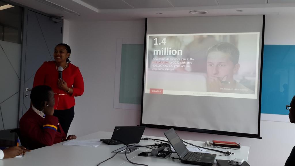 realDanielJuma's tweet photo. @OracleKe's Njeri Maina talks about the #OracleAcademy during the #Leaphubs #Hackathon at the #OracleNewOffice. https://t.co/fkAF7QagLO