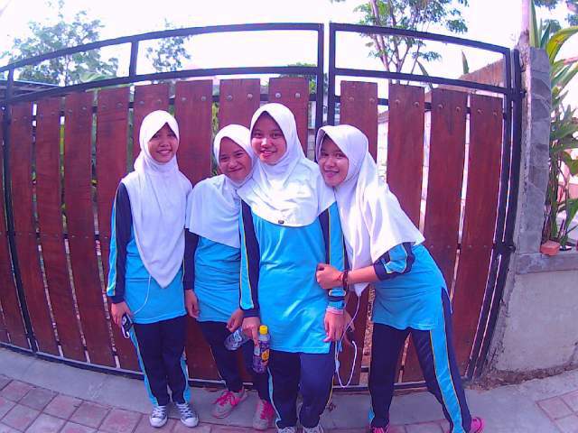 HervianySeptian's tweet photo. Hufttt☂ https://t.co/b0IHfl8j83