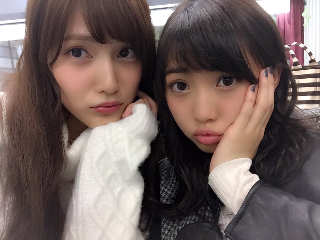 iriyamaanna1203's tweet photo. 本日のお仕事おわり。
ゆりあちゃんのマニキュア塗ってあげたんだぞ😛💟 https://t.co/aHsYKvLo31