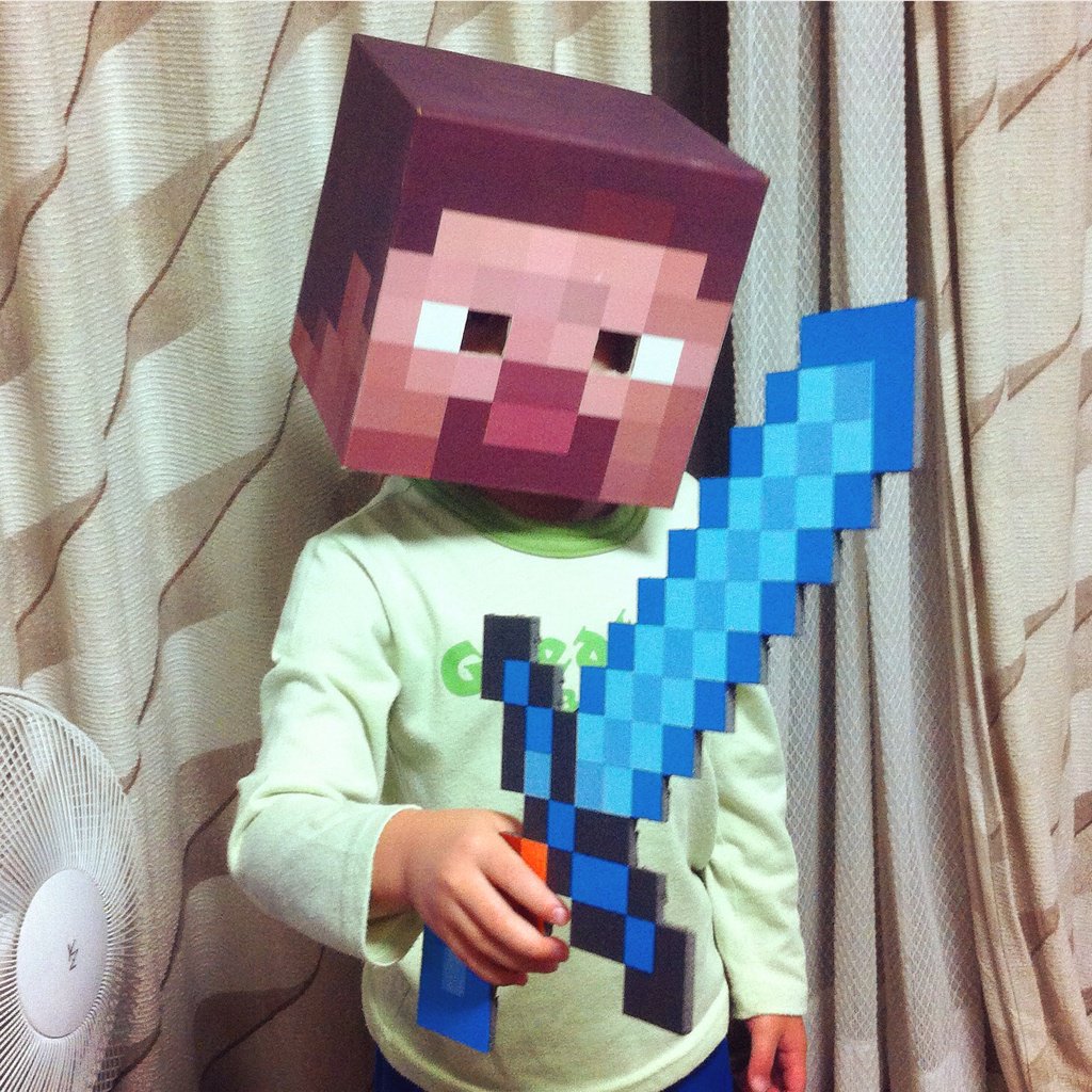 凪作 Di Twitter マインクラフトのスティーブの頭 完成なワケです 剣は半分だけ完成 Minecraft Paperart Steave マインクラフト コスプレ T Co Mgfrjdvpyd