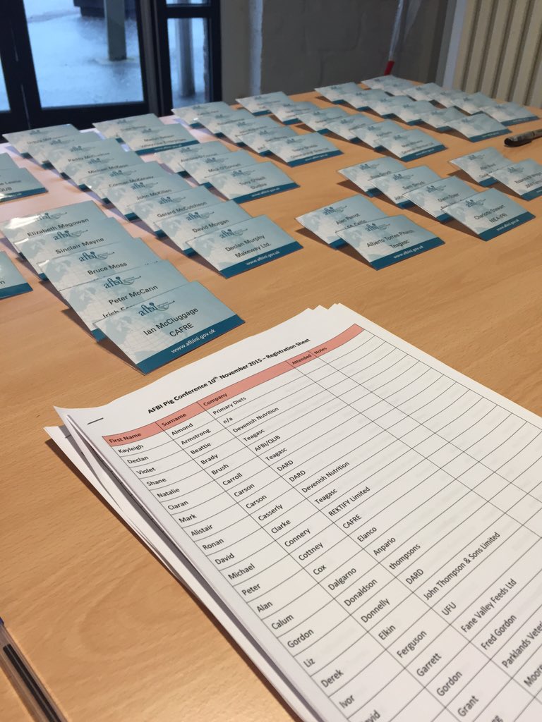 frkkahler's tweet photo. Min udsigt idag #pigconference #afbini https://t.co/HGIJo6vf6w