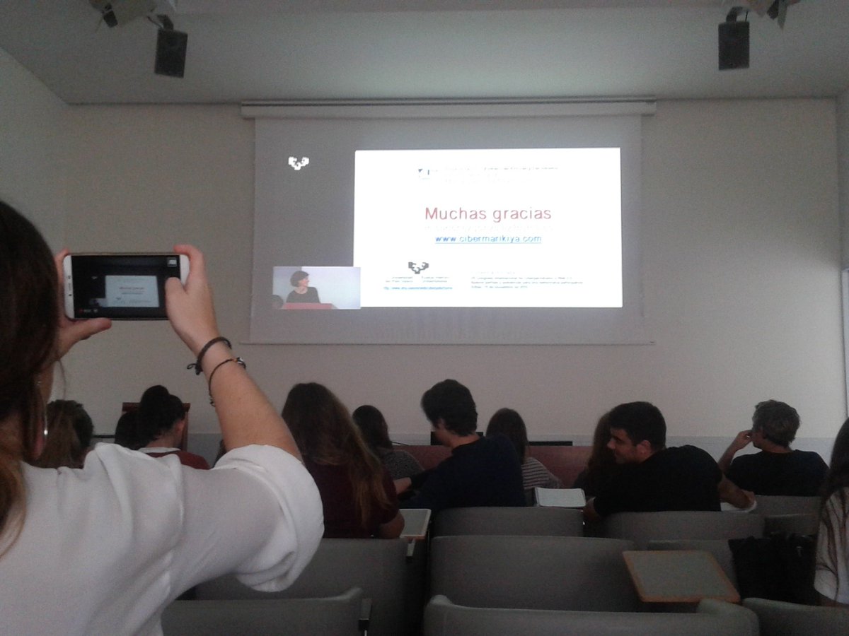Ciberperio17's tweet photo. Muchas gracias por la ponencia @cibermarikiya de las más interesantes 👏👏 https://t.co/ZV7rQqUjie