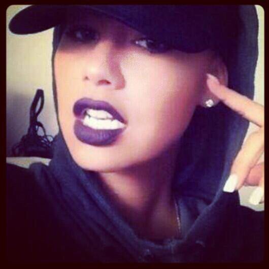 انت جاد وثقه ارسل رقمك وكرت سوا 200

استلم وادق عليك ونتفاهم

الكاش 800 الجاد بس