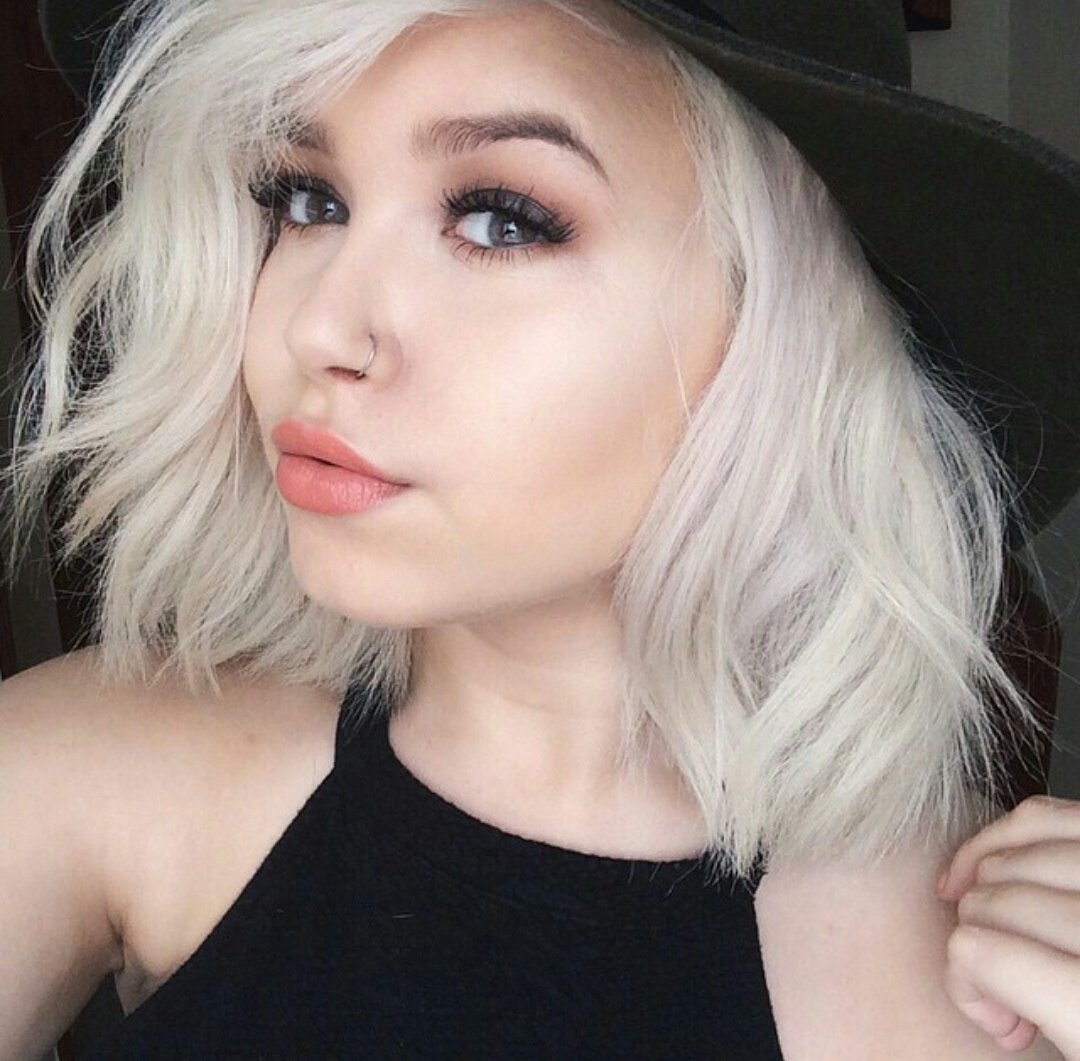 mijohnsonx's tweet photo. Black make-up today https://t.co/endXYLUozM