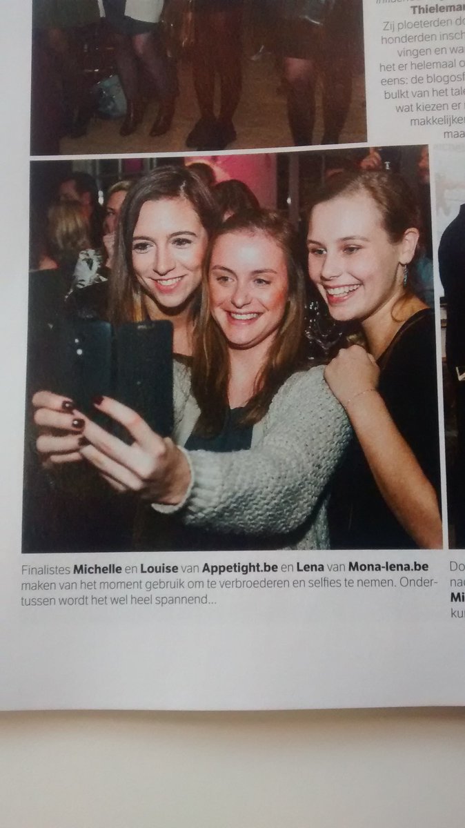 dfqdsfqdsfs's tweet photo. Bedankt @FlairBelgie voor de leuke foto! Wij schitteren deze week in het magazine, kopen maar! #selfie #appetight https://t.co/ckbcdrcoTO