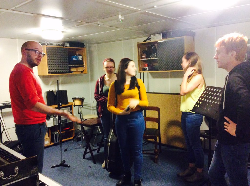 TurtlePromotion's tweet photo. @GowerCollegeSwa enterprise students enjoying @LongRowAudio #gewswansea https://t.co/sGcuYKXRFW