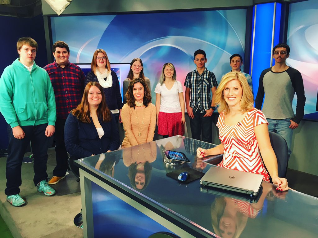 BybeeBito's tweet photo. Great group 4 #TerrificTuesdays live from #BakerHigh @BCSDBEES on @CNYcentral #CBS5ThisMorning! @MattSnowManCNY https://t.co/FCS8WU6t3L