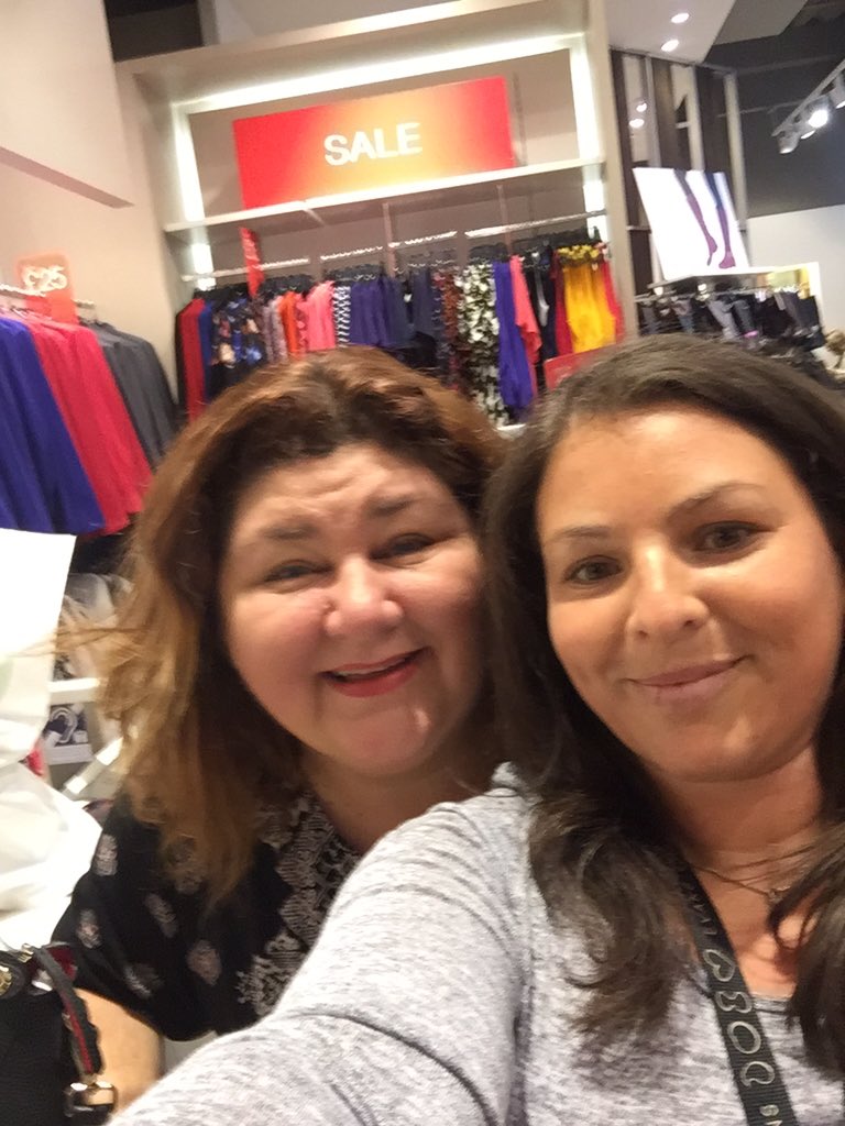 pemmas041012's tweet photo. @cherylfergison1 thank you for your custom today at bluewater lovely to see you as always xx https://t.co/UbsgVGc2ag