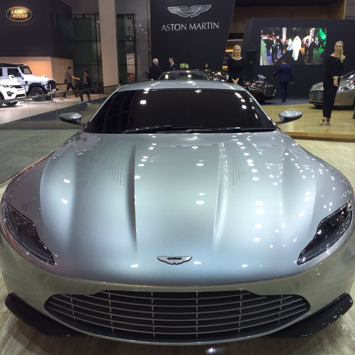 astonmartin's tweet photo. Here's a taste of the bespoke beauty on display across the Aston Martin line up at #DubaiMotorShow https://t.co/VjJRWt9Nq3