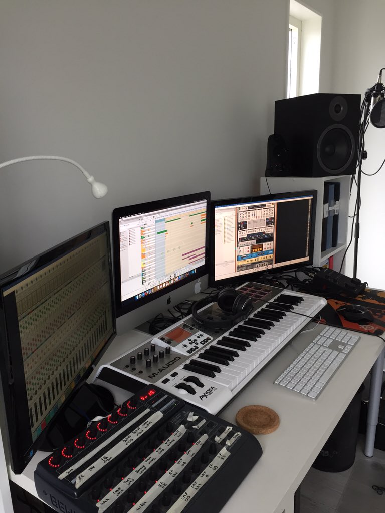 XecteD's tweet image. Working on a new peace!