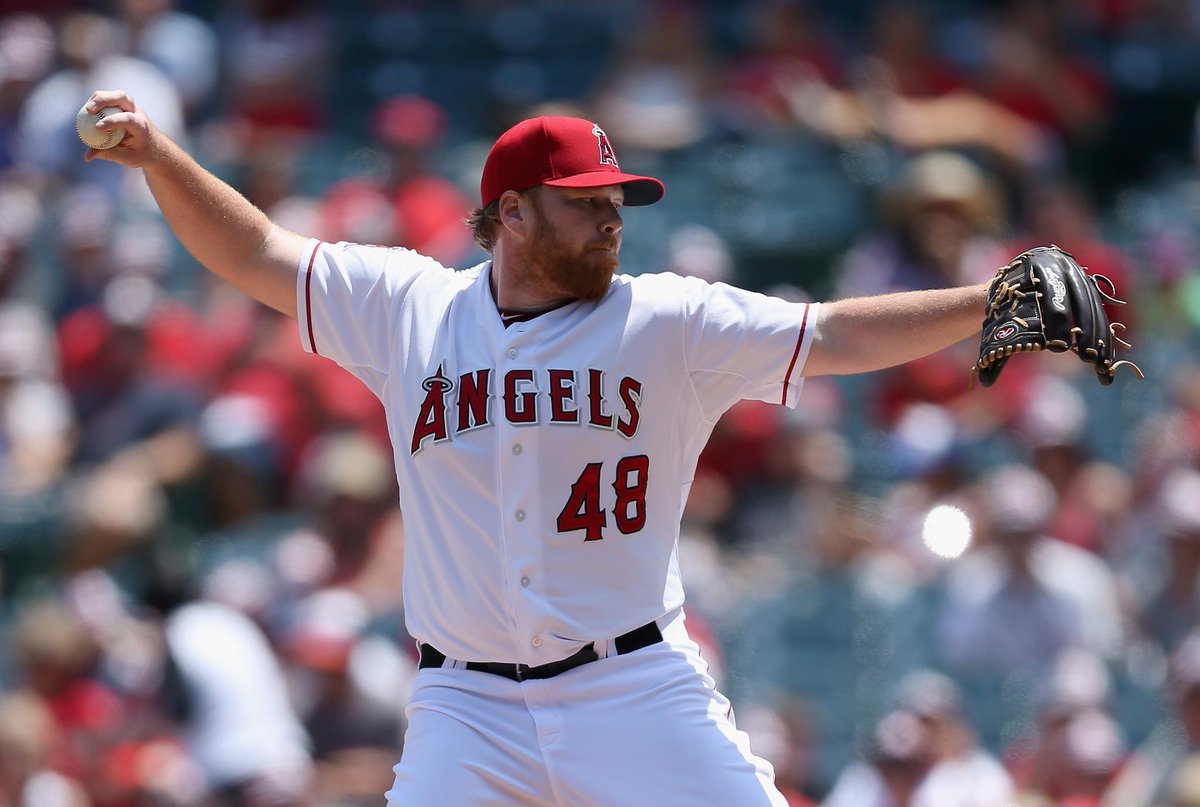 SportsCenter's tweet photo. Former MLB pitcher Tommy Hanson has died after suffering catastrophic organ failure. He was 29. https://t.co/a755tN83TZ