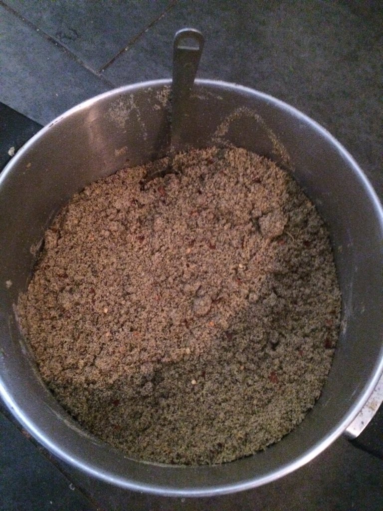 CarlStevenGee's tweet image. I've got my bucket ready for the ground bait approach over winter  @qualitybaits @RidgeMonkey #cm60 #nutmix