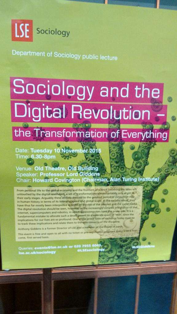 Big queue developing for #LSEGiddens already. https://t.co/T9UnWepK5U