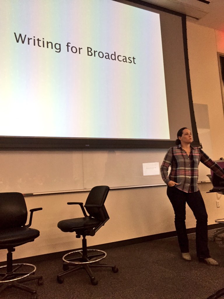 kebiancardi's tweet image. .@kwinklerdawson comes to J310 Fabulous to discuss writing for broadcast. Excited to learn &amp;amp; improve! #reportingut