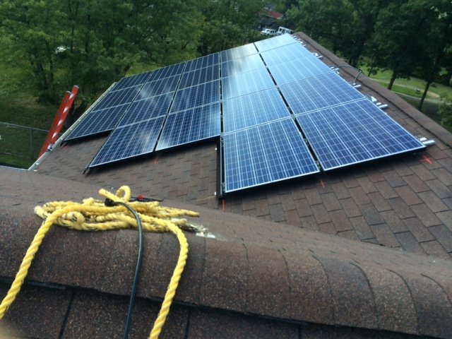 SolarPanelSimpl's tweet photo. did you know that The Sun contains 99.86% of the mass in the Solar System? #lovethesun #sunfacts #timetogosolar https://t.co/v0gI2UhFd1