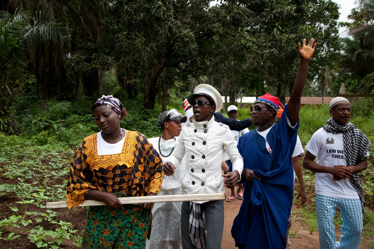 UNICEFSL's tweet photo. Learn how we're using village drama to help communities in SL remain vigilant against #Ebola https://t.co/nd2Gocss2I https://t.co/Bq3Vbsokv7