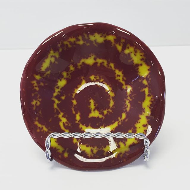 BrownMacGlass1's tweet photo. some of our custom kiln creations https://t.co/ICzG51d3tA
