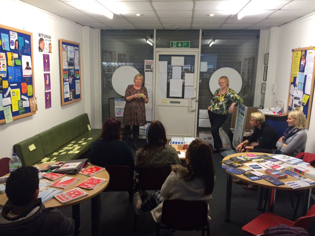 ACN_Havant's tweet photo. Great session with @WOYMHavant at #copsncoffee . BWI Leigh Park #youth forum testing new material for youth groups https://t.co/xROz8GtSdV