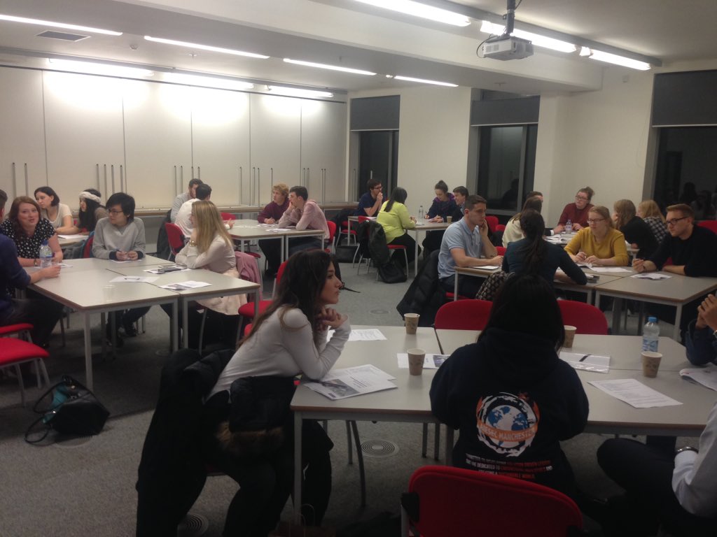 paulgratrick's tweet photo. Public Sector alumni evening underway. VIP Alum @alexamapp is in the audience! @marierose_d last #MTP10 though :-( https://t.co/khhXaD1oEj