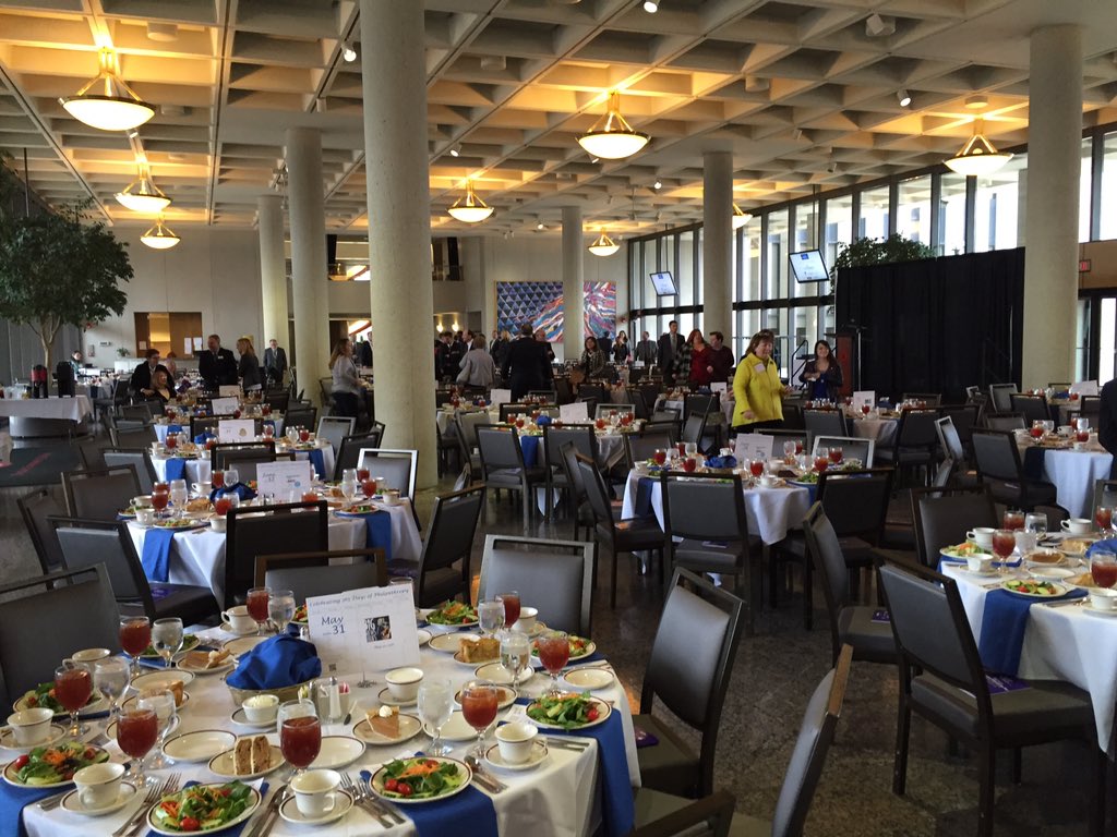 DaytonInspires's tweet photo. #DaytonInspires Philanthropy #NPDayton2015 #afpdayton @AFPDaytonOH https://t.co/Gzua4JDY7L