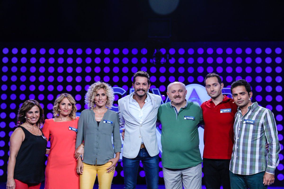 Büyük ödülün sahibi hangi takım olacak?
#CevapSende, canlı yayınla
bu akşam 23.20'de atv'de!
atv.com.tr/webtv/cevap-se…