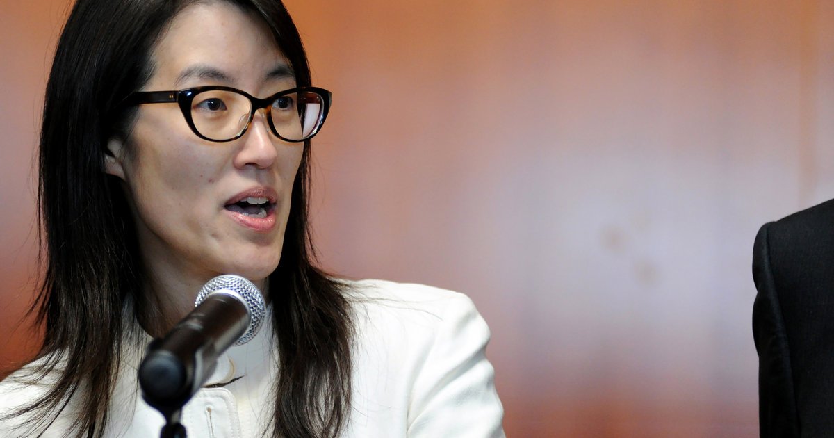 HuffPost's tweet photo. Ellen Pao won't stop talking about sexism in tech, and neither should you https://t.co/W1fjSjSWz8 https://t.co/OGtYTPbEhU