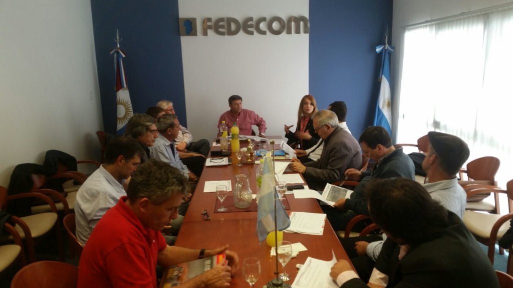 NancyLizzul's tweet photo. Agradecemos a Fedecom la invitación a dialogar de #IIBB https://t.co/qXwoaiC4SK