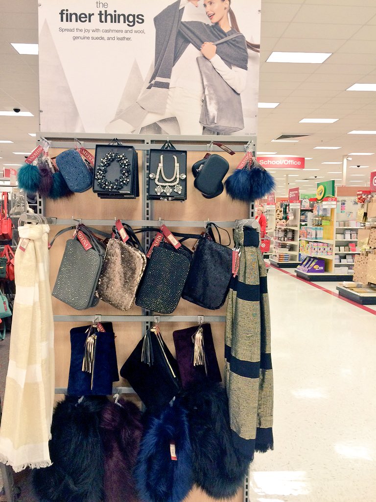 T2036 ready for cold weather sales! ❄️ <a href="/Hueypritchett/">malcom_pritchett</a> <a href="/RodneyLast/">Rodney Lastinger</a> <a href="/Jennaadams1279/">Jenna adams</a> <a href="/AmyMaigret/">Amy Maigret</a> @SteveFortier13