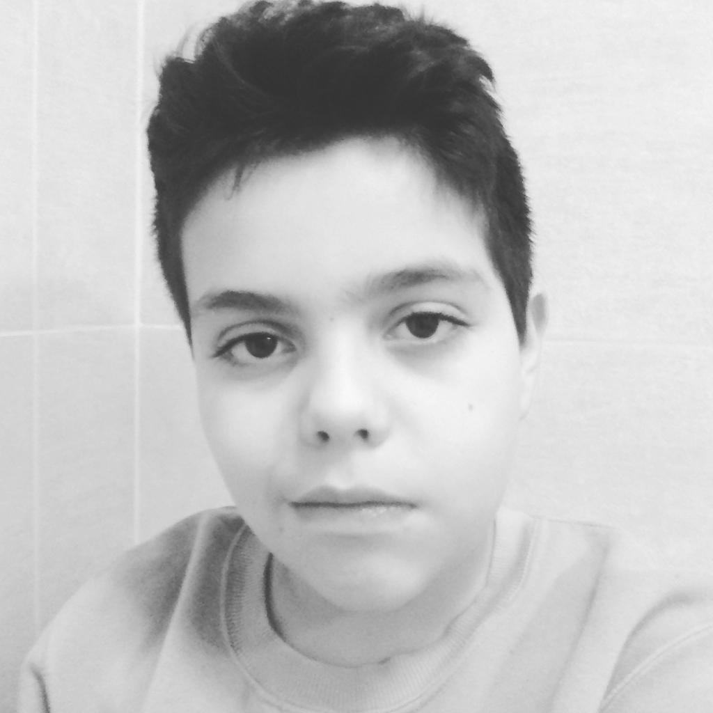 Toto_Castro_'s tweet photo. La vida es una aprovechala https://t.co/KJmDAvusPH