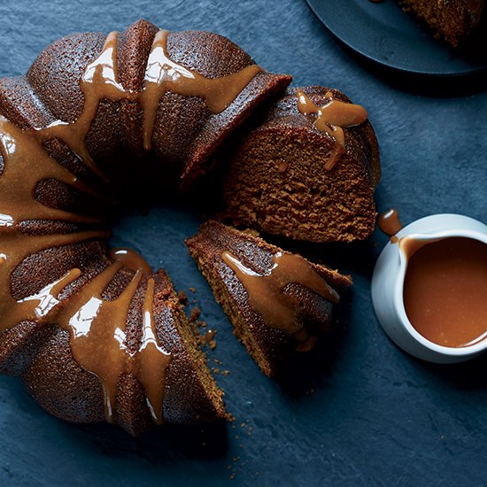 foodandwine's tweet photo. 26 boozy desserts: https://t.co/ezjoRKL9uj https://t.co/fHFcqY7IY3