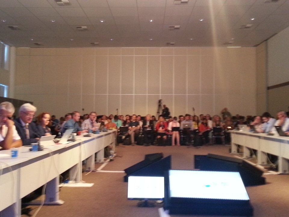 subichaturvedi's tweet photo. Full room at the first main session Setting scene Main session. #setscene #IGF2015 the stage is set thank you all https://t.co/u5bKYYmdqL