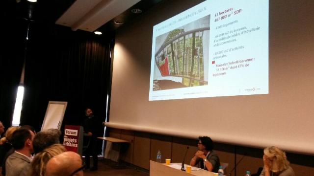 Bordeaux2030's tweet photo. #FPU2015 "Brazza: quartier paysage, des volumes capables offrant une nouvelle manière d'habiter avec + de liberté" https://t.co/Yayj2ICFhy