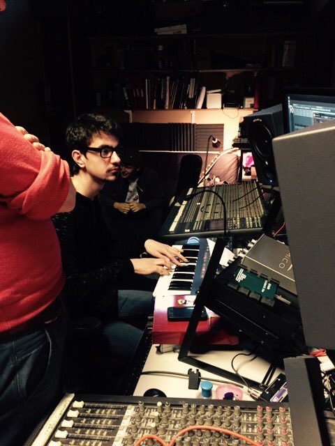 TurtlePromotion's tweet photo. @GowerCollegeSwa students at @GEWUK music workshop @LongRowAudio https://t.co/txYCUCnTIb