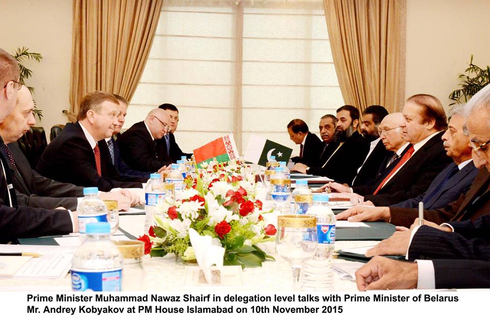 Howdyyasirkiani's tweet photo. #PakBelarus: Belarusian PM Mr. Andrey Kobyakovvisit to Pakistan in pictures
PM #NawazSharif
@raufroofee @ammanby15 https://t.co/dtJ7gIG3lt