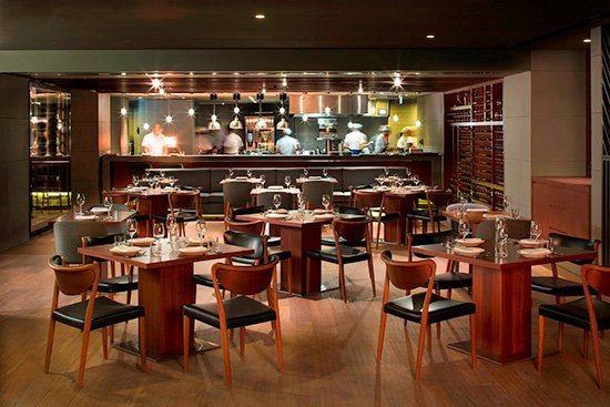 VisitDubai_IN's tweet photo. Check out this interview with chef #JasonAtherton on his new restaurant @MarinaSocialDxb https://t.co/Ki1H3zspsu https://t.co/tY8rFTNNmH
