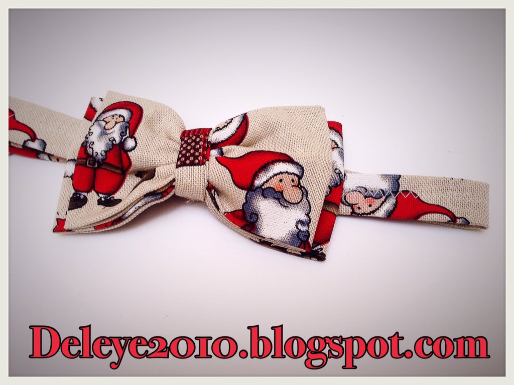 deleyecomplemen's tweet photo. Próximamente...nueva colección de pajaritas para estas Navidades!! Pajaritas molonas y divertidas para ir guapo!! https://t.co/VJpxpnLtQg