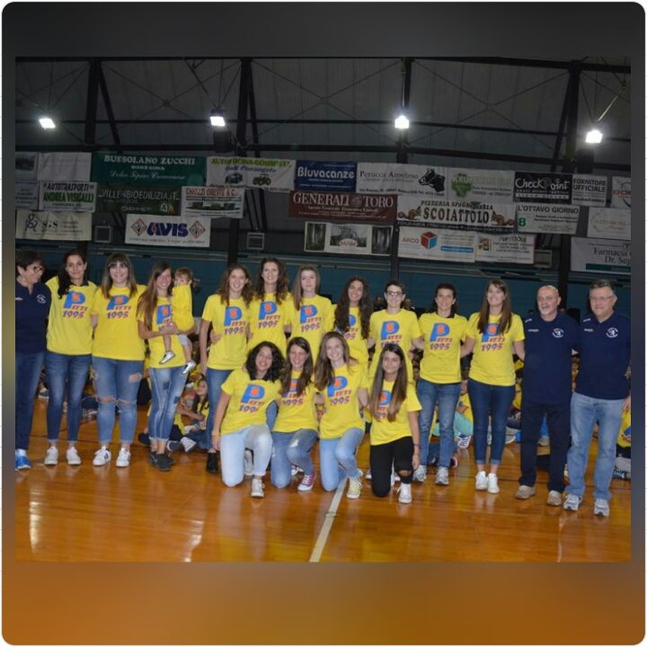 PizziBasketFemm's tweet photo. Ha inizio la nuova stagione con tante novitร ,seguiteci per conoscere tutti i nuovi volti ๐ ๐ #pizzigirls #gopizzigo https://t.co/BbVF9tdgb1