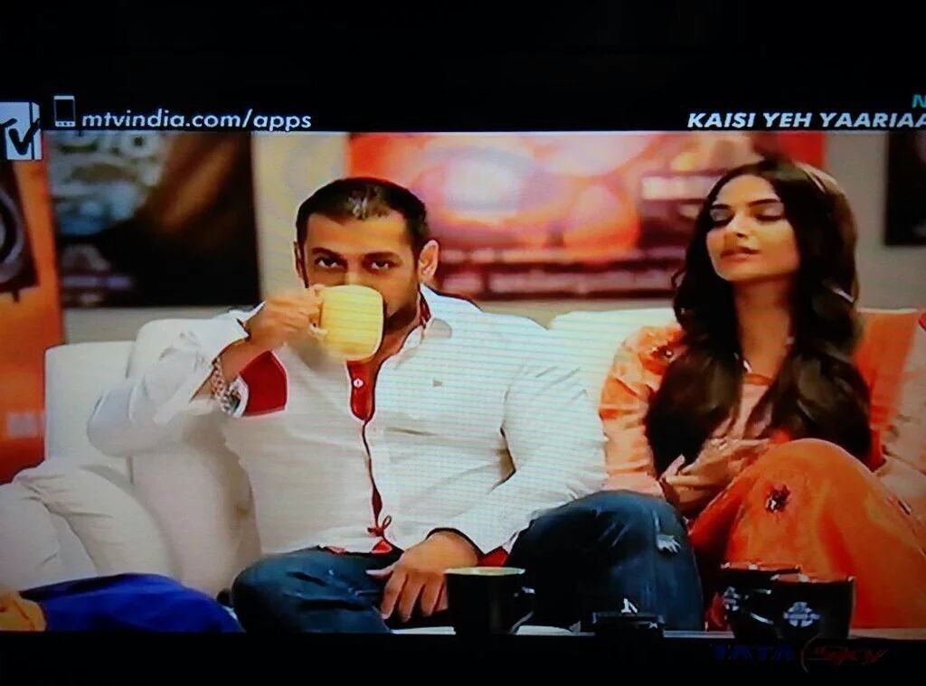 inshaammu's tweet photo. @BeingSalmanKhan #RoyalPRDPin2Days #ReliveFamilyValuesWithPRDP https://t.co/Q7jirfIkwe