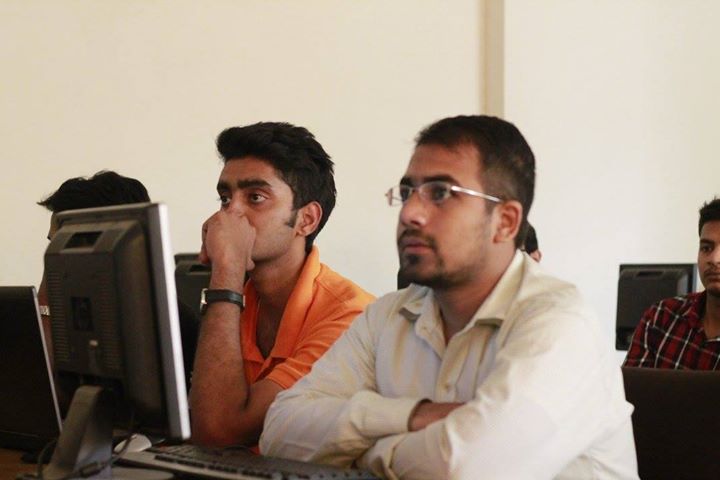 im_mhasan's tweet image. Nov 5th Web Development Workshop by #FirefoxStudents of #FirefoxUoK!
Students Photos - 2
@mozstudents #AppDevUoK