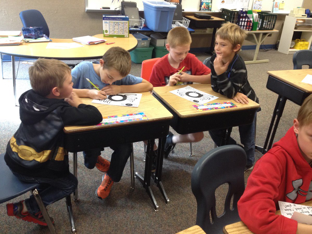 MessTerrie's tweet photo. Working on Habit 2 for Highly Successful students. #gostarcenter https://t.co/SxKLSbnyfg