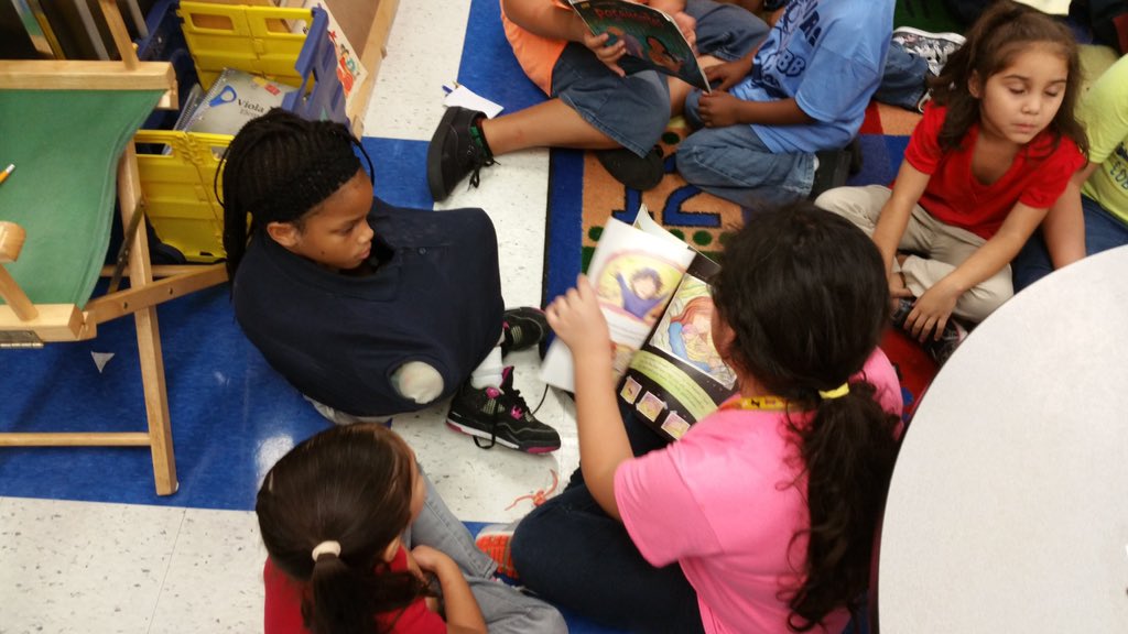 CobbElem's tweet photo. Mrs. Wilkinson's fourth grade students spending time reading to some of our amazing Kindergarten students. https://t.co/r8jfz2I4TA