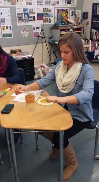 wcr2middle's tweet photo. MS Students in Art are recommissioning items for new purposes/uses. https://t.co/Vsz4wXtqgS